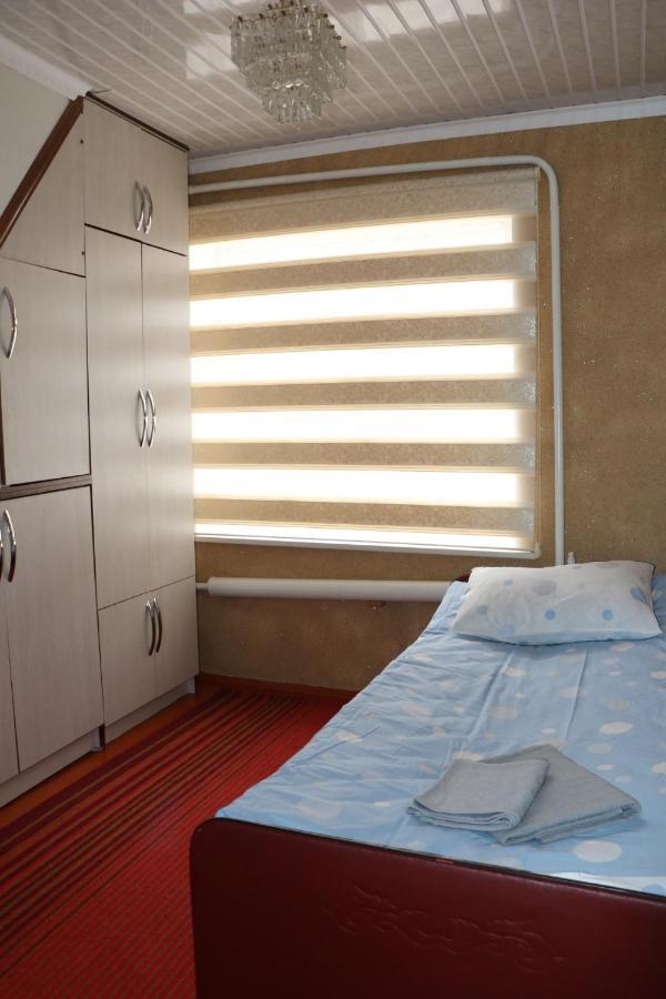 Guest House Baiel Bokonbayevo Luaran gambar