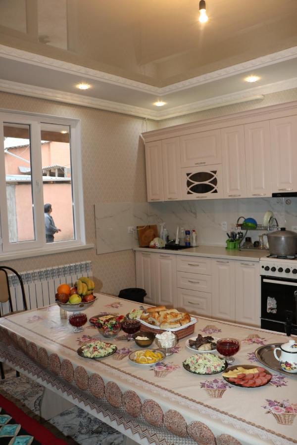 Guest House Baiel Bokonbayevo Luaran gambar
