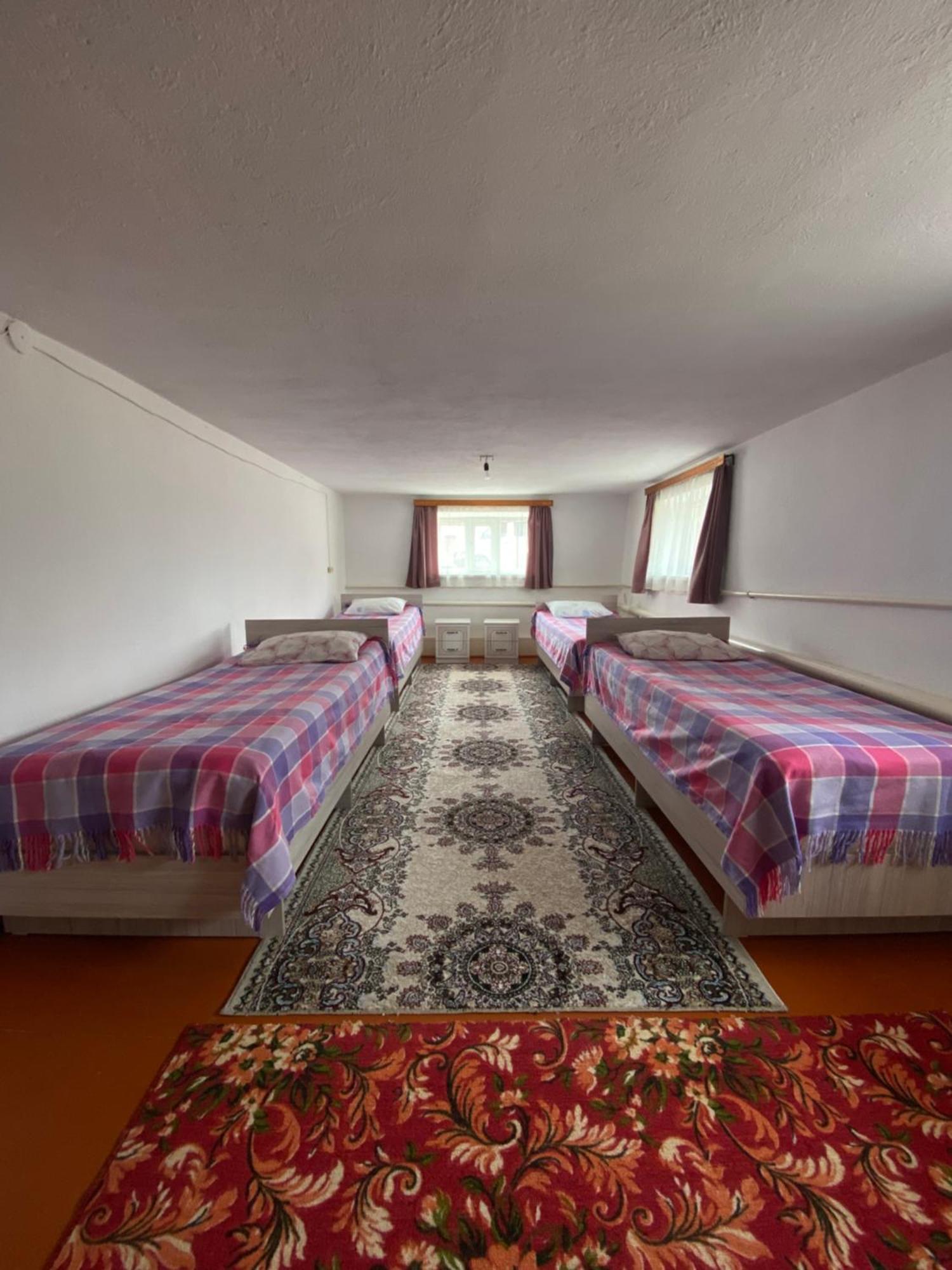 Guest House Baiel Bokonbayevo Luaran gambar